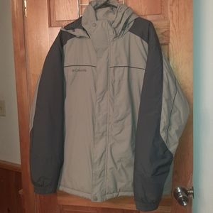 Men's Columbia hooded coat size XL